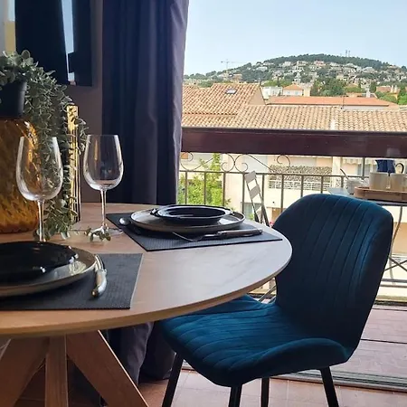Joli 2 Pas Du Port, Clim Et Au Calme Apartamento *