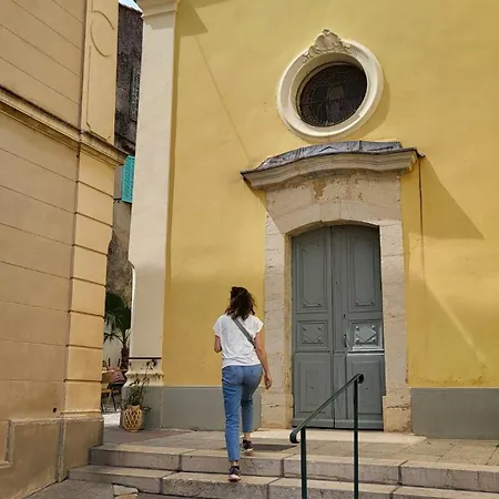 Apartamento Joli 2 Pas Du Port, Clim Et Au Calme *