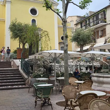 Joli 2 Pas Du Port, Clim Et Au Calme 公寓 邦多勒