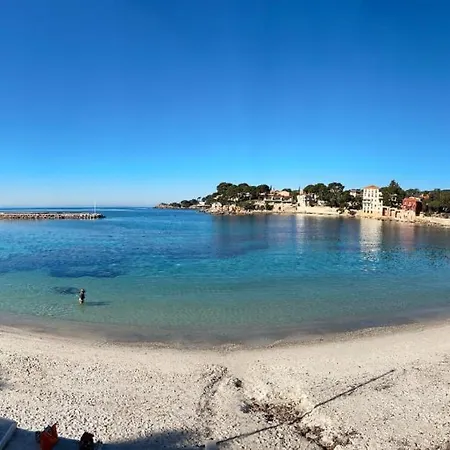 Joli 2 Pas Du Port, Clim Et Au Calme *