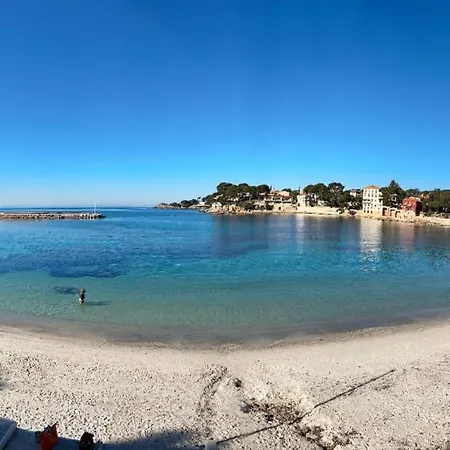 Joli 2 Pas Du Port, Clim Et Au Calme *
